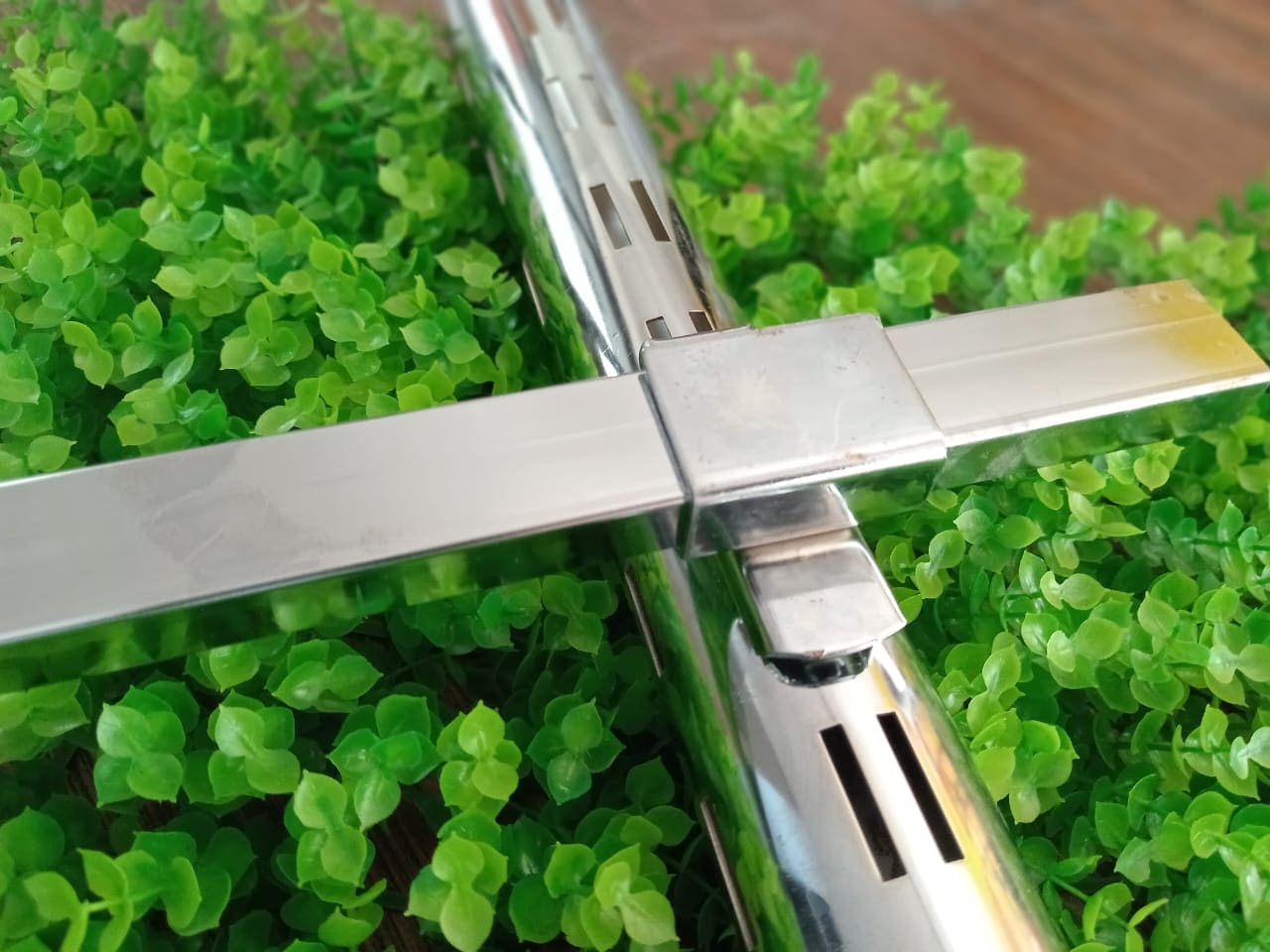 Soporte de Barra para Riel o Pilar