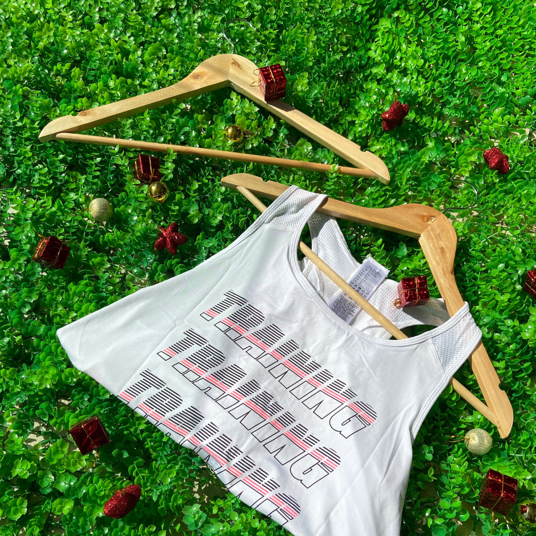 Colgadores De Ropa Madera Para Poleras
